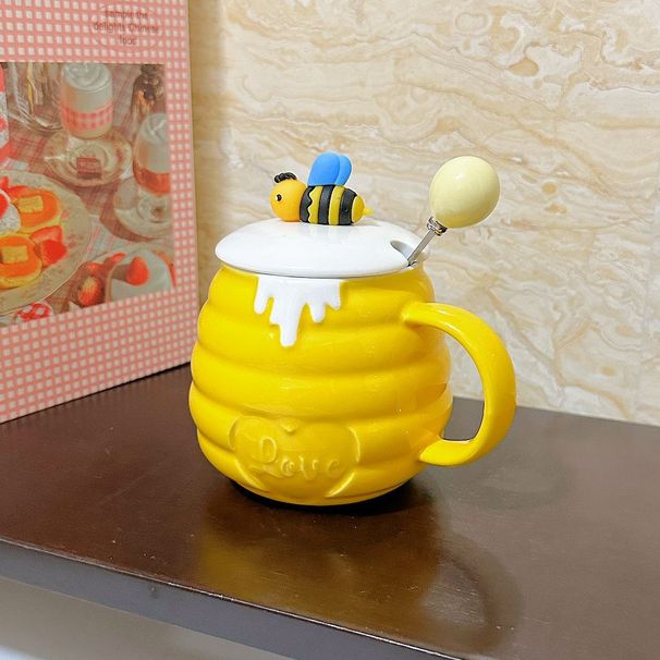 Little Bee Ceramic Cup With Lid Spoon, Mug, Coffee Cup_maomaolike.com