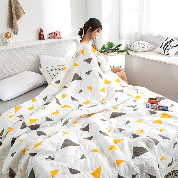 Brushed Cotton Printed Children's Gift Air Conditioning Student Dormitory Summer Quilt Bedding Wholesale_maomaolike.com