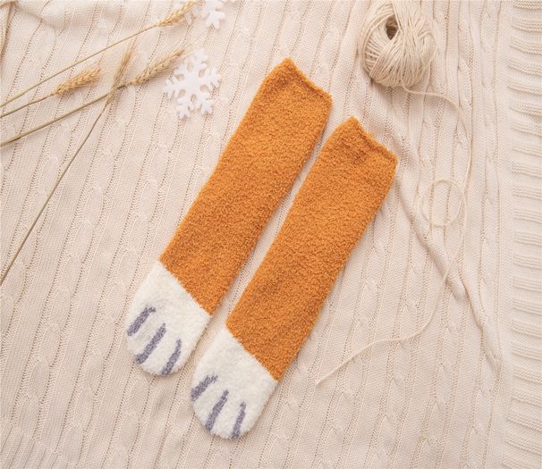 New home coral fleece socks, footprint cat paw pattern sleeping socks, thick warm winter fleece women's socks_maomaolike.com