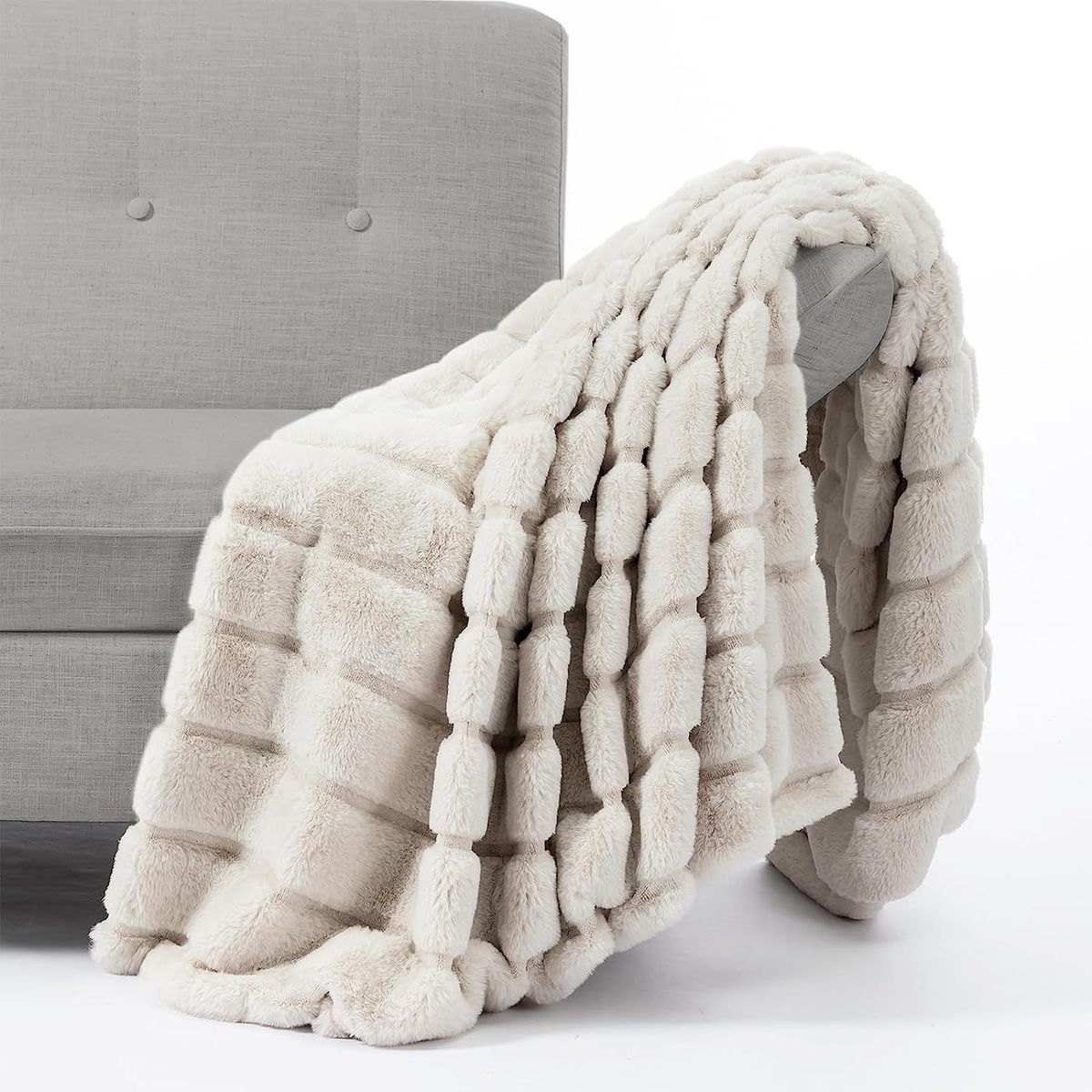Cross Border Luxury Soft Rabbit Plush Striped Home Decoration Sofa Cover Small Blanket_maomaolike.com