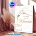 Waxing Salon Themed Painting Poster, Elegant Gold Line Art Poster, Stylish Waxing-themed Decor With Brush And Typography, Ideal For Beauty Studio And_maomaolike.com