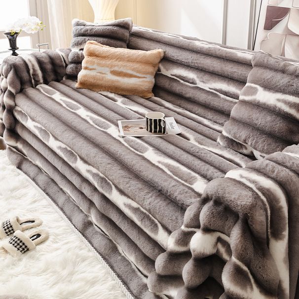Foreign Trade New Universal Cover High-End Feel Winter Thickened Rabbit Fur Towel One-Piece Sofa Blanket_maomaolike.com