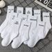 Unisex Casual Sports Letter Cotton Crew Socks A Pair_maomaolike.com