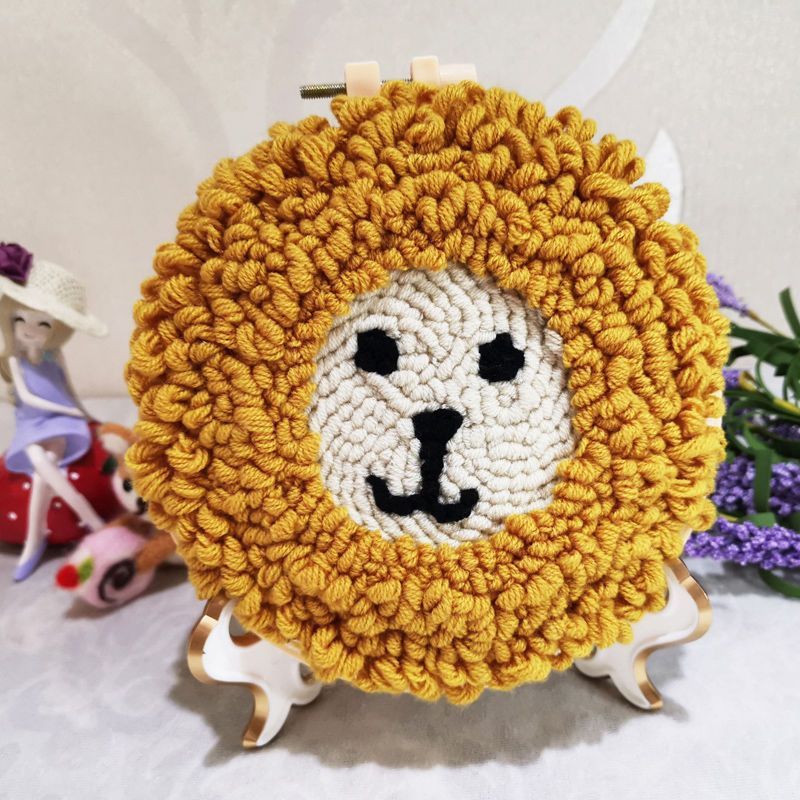 Russian Punch Needle Handmade Kit Cross Yarn Embroidery Couple_maomaolike.com