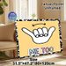 Me Too Gesture Painting Poster, Cute Minimalist Line Art Poster, Vibrant Playful Typography Design, Ideal For Bedroom, Living Room Or Dorm_maomaolike.com