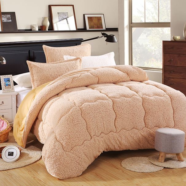 Manufacturer Wholesale Lamb Wool Core Thickened Flannel Winter Student Bedding Adult Cotton Gift Quilt_maomaolike.com