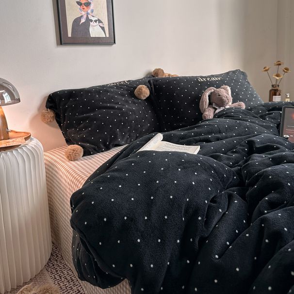 Wholesale INS Style Mixed Fur Ball Retro Polka Dot Milk Velvet Four-Piece Autumn Winter Double-Sided Warm Embroidered 4-Piece Set_maomaolike.com