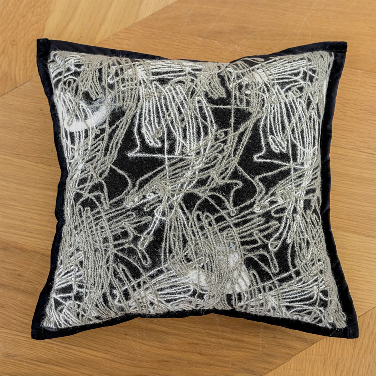 Home Garden Light Luxury Black And White Sofa Pillowcase Ins Style Modern Simple Living Room Soft Furnishing Jacquard Cushion Sofa Bed Cushion_maomaolike.com