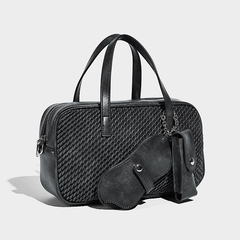 European And American Large Capacity Boston Pillow Three-Dimensional Feel Fashion Handheld Camera Trendy Single Shoulder Crossbody_maomaolike.com