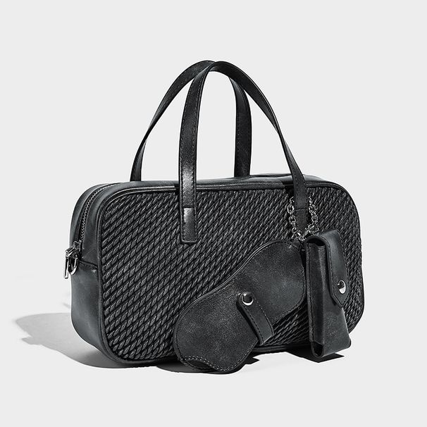 European And American Large Capacity Boston Pillow Three-Dimensional Feel Fashion Handheld Camera Trendy Single Shoulder Crossbody_maomaolike.com