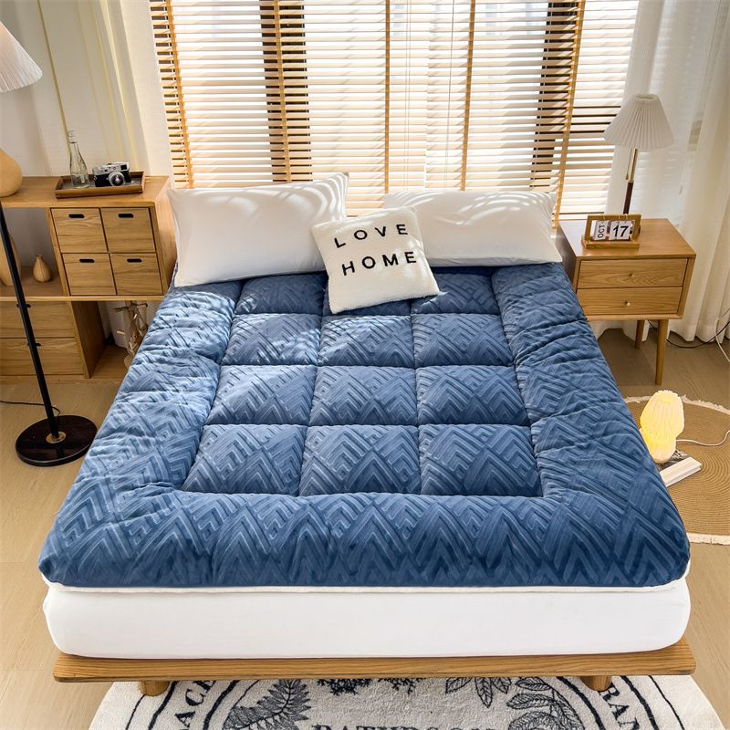 Lamb Wool Mattress Pad Home Use Thickened Student Dormitory Single Sponge Warm Tatami Winter Mat_maomaolike.com