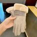 Women's Winter New Cycling Gloves With Warm And Windproof Cashmere Women's Cycling And Driving Touch Screen Gloves In Winter_maomaolike.com