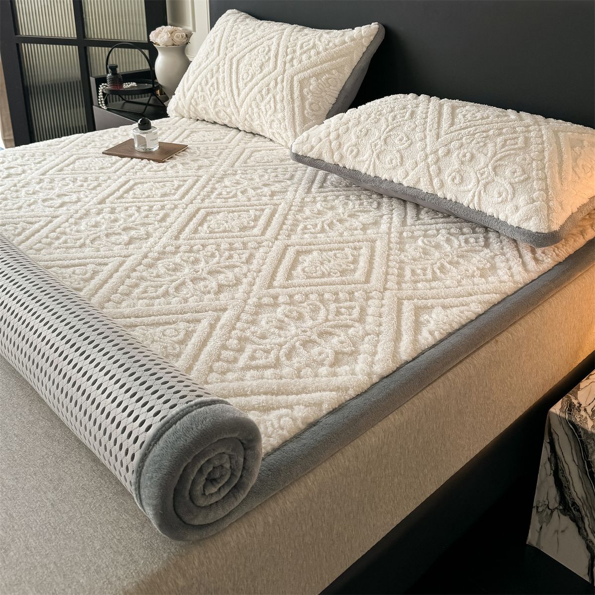 Winter Milk Velvet 180x200 1.5 Bed Pad Single Student Dormitory Thickened Mattress_maomaolike.com