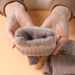 Half finger flip glove Winter Ladies cute plus fleece knit warm wool fingertip_maomaolike.com
