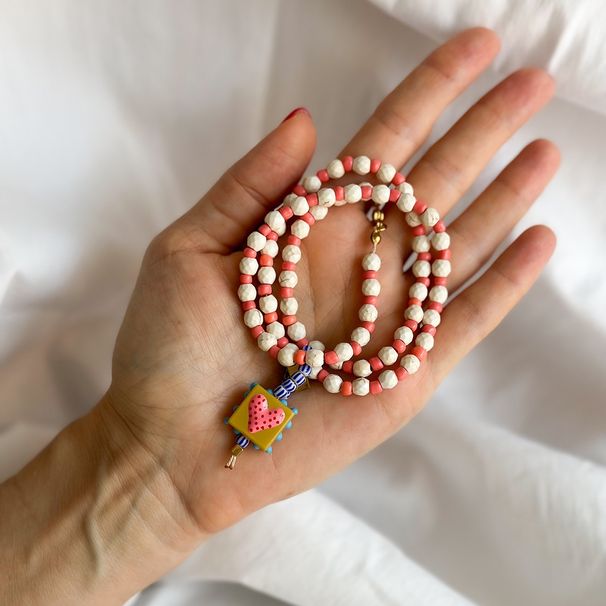 European And American French White Turquoise Bead Necklace, Heart-shaped Glass Pendant, Sweet Sweater Chain_maomaolike.com