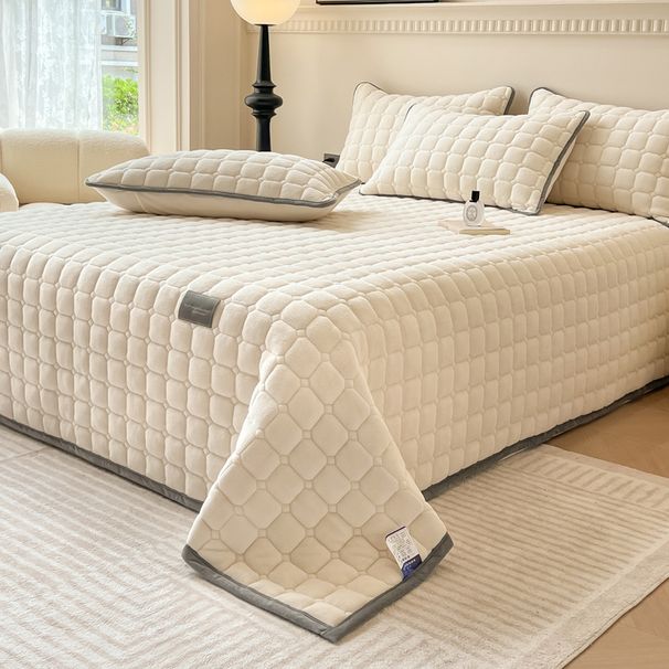 Thickened Milk Velvet Quilted Sheet Coral Fleece Bed Cover Single Piece Flannel Mat Winter Warm Non-Slip Three-Piece Set_maomaolike.com