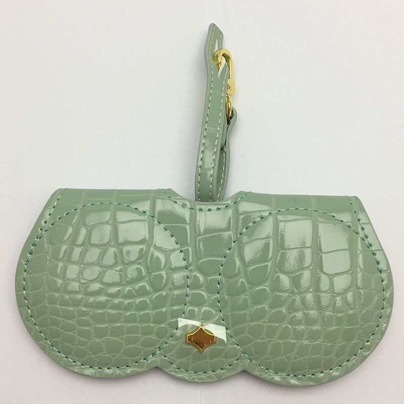 Unisex Crocodile glasses bag ins large glasses bag sunglasses clip portable fashion cartoon cute glasses box sunglasses cover_maomaolike.com