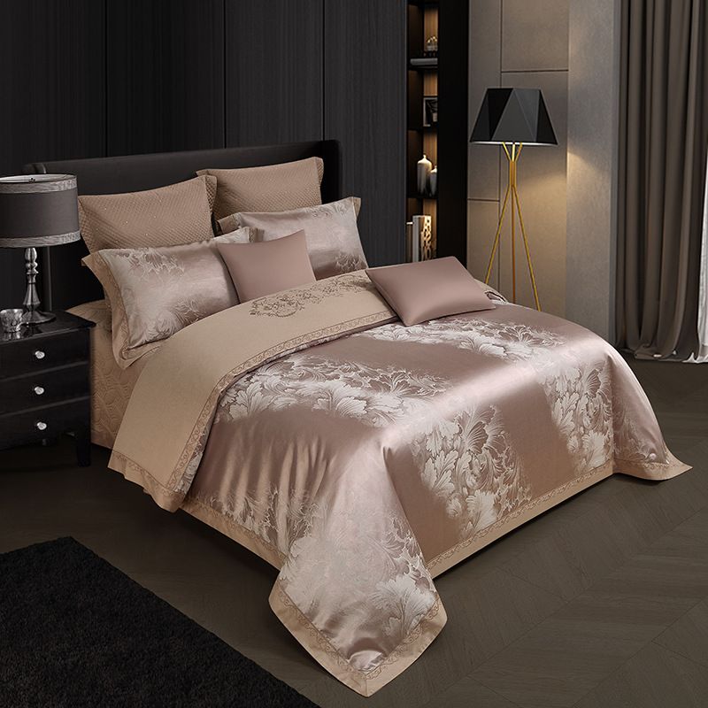 European Luxury Jacquard Satin Four-Piece Set Pure Thickened Sheet Quilted Cotton Bed Cover Wedding Celebration Bedding_maomaolike.com