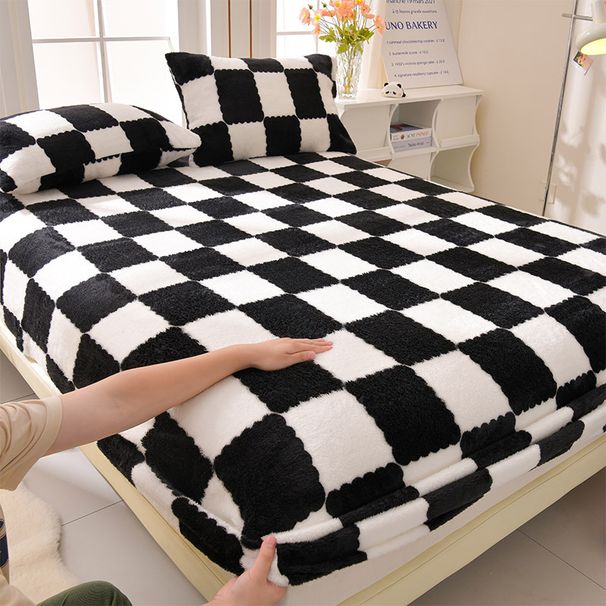 Winter Milk Velvet Sheet Single Piece Fleece Three-Piece Set 2025 New Mattress Protector Flannel Bed Cover_maomaolike.com