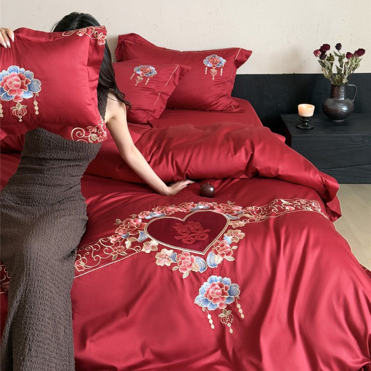 Modern Style Wedding Celebration Red Embroidered Bedding Pure Long-staple Cotton Four-piece Set Home Textile Floating Line Dream 2_maomaolike.com
