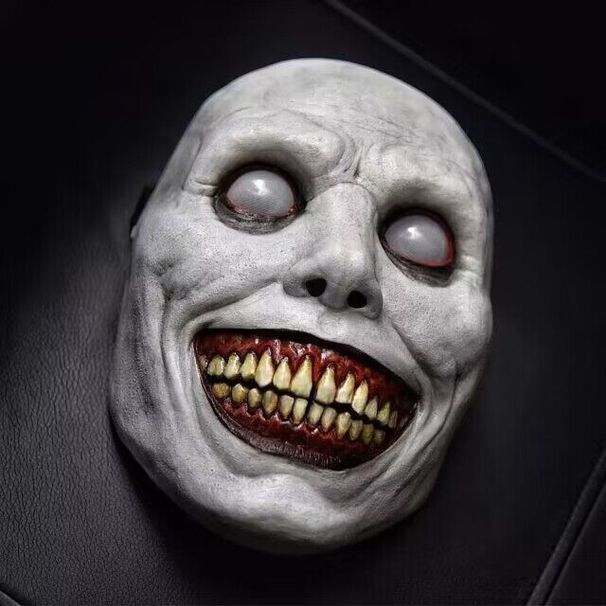 Halloween COS Smiling Exorcist White Eye Demon Mask_maomaolike.com