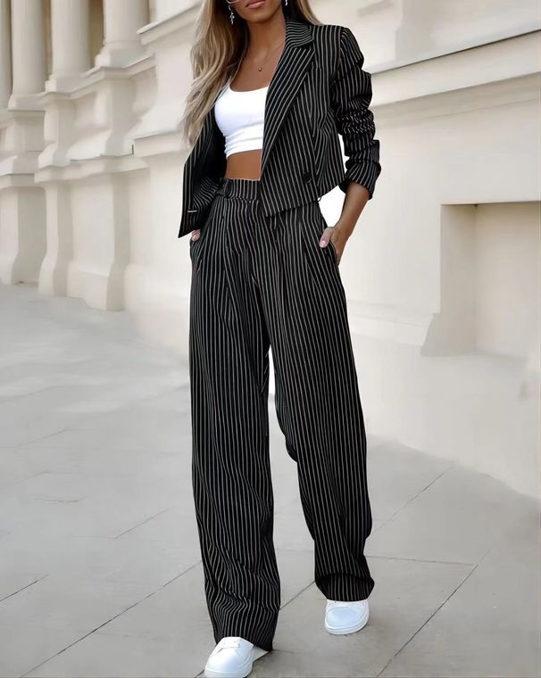Women's Clothing temperament casual striped short lapel suit straight pants suit_maomaolike.com