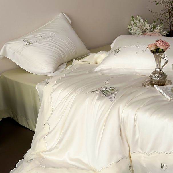 Wholesale French Light Luxury 60S Lenzing Tencel Four-Piece For Naked Sleep Double-Sided Cool Feeling Silky Floral Embroidery 4-Pi_maomaolike.com