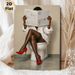 Fashionable Lady Reading Newspaper Painting Poster, Sleek Modern Portrait Poster, Eye-catching Decorative Piece For Bathroom Wall Decor_maomaolike.com