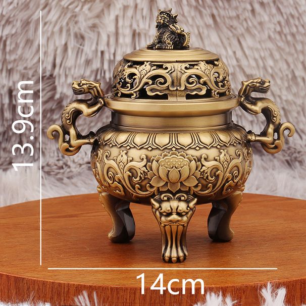 Brass Beast Head Covered Indoor Buddhist Hall Tea Ceremony Sandalwood Three-Legged Incense Burner Antique Metal Ornament Craft_maomaolike.com