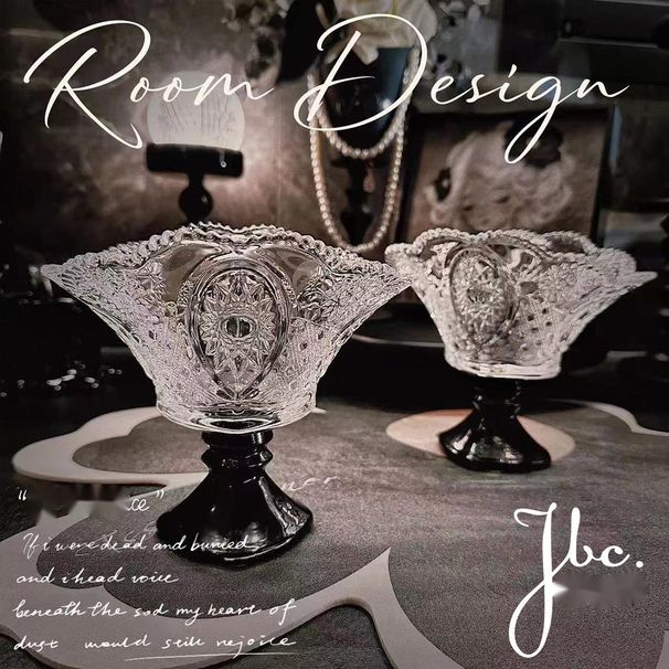 Set Of Two Black Crystal Glass Large Dried Fruit Plates Dessert Home Living Room Cups Carved European Style_maomaolike.com