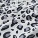 White Gray Leopard Print Animal Polyester Skin Friendly Bed Mattress Protector Fitted Sheet_maomaolike.com