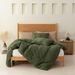 Home Garden Three Piece Set Solid Color Wide Striped Seersucker Quilt Set_maomaolike.com