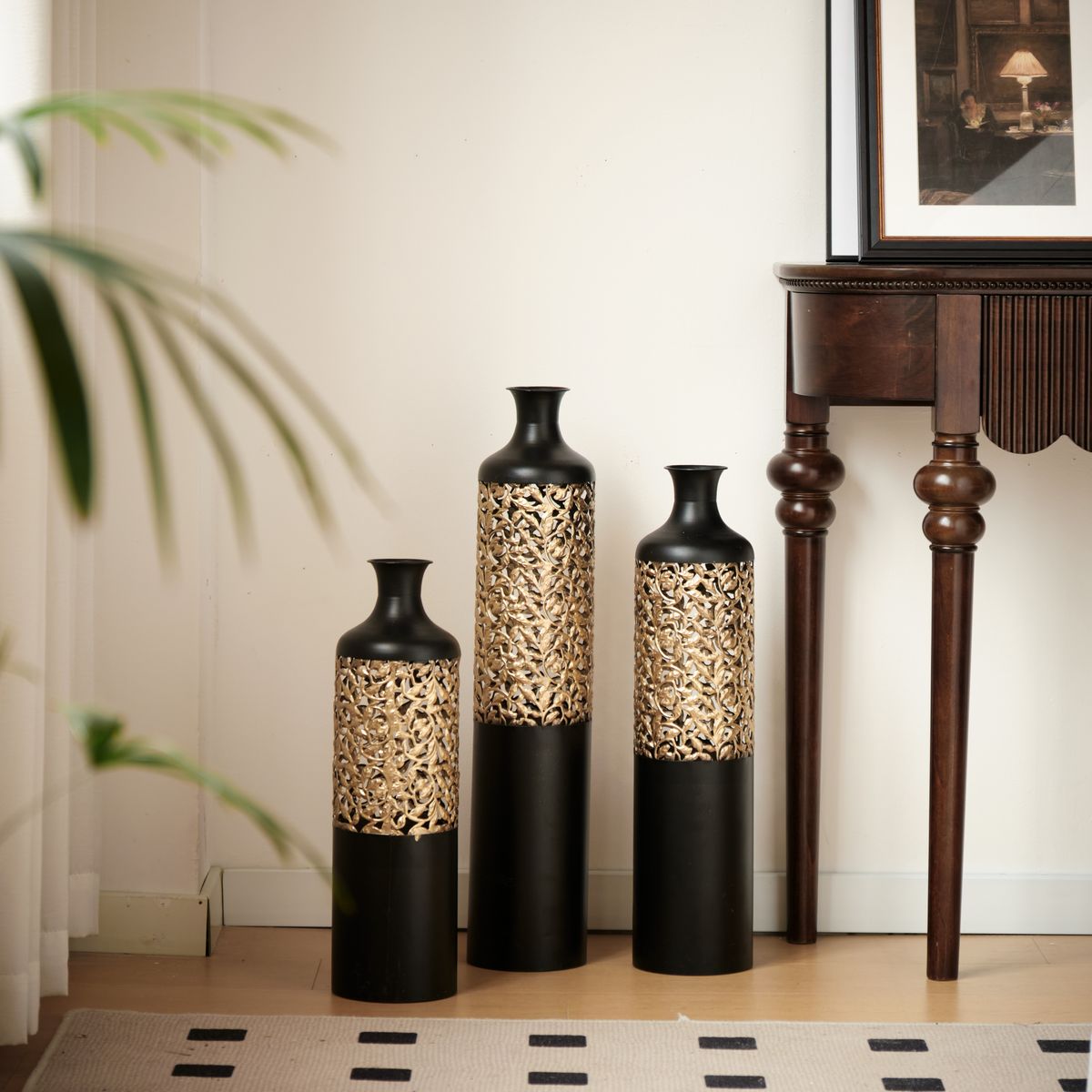 Floor Metal Vases Decorated White Metal Vases Set Of 3 Gorgeous Home Decoration Large Glazed Metal Vases 20.8in/24.8in/28.7in Height_maomaolike.com