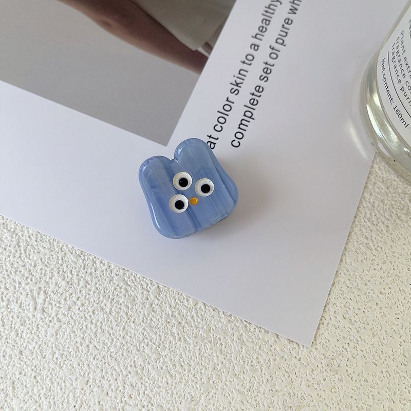 Unisex Cute little monsters with bangs and hair accessories on the side_maomaolike.com