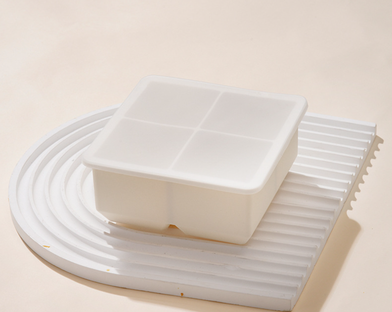 Cube Mold Square With Lid Small Kitchen Household Box Food Grade Silicone Ice Tray Manufacturer Wholesale_maomaolike.com