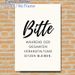 German "Please Remain Seated" Notice Painting Poster, Minimalist Black Typographic Poster, Clear Event Guidance For Event Halls, Auditoriums_maomaolike.com