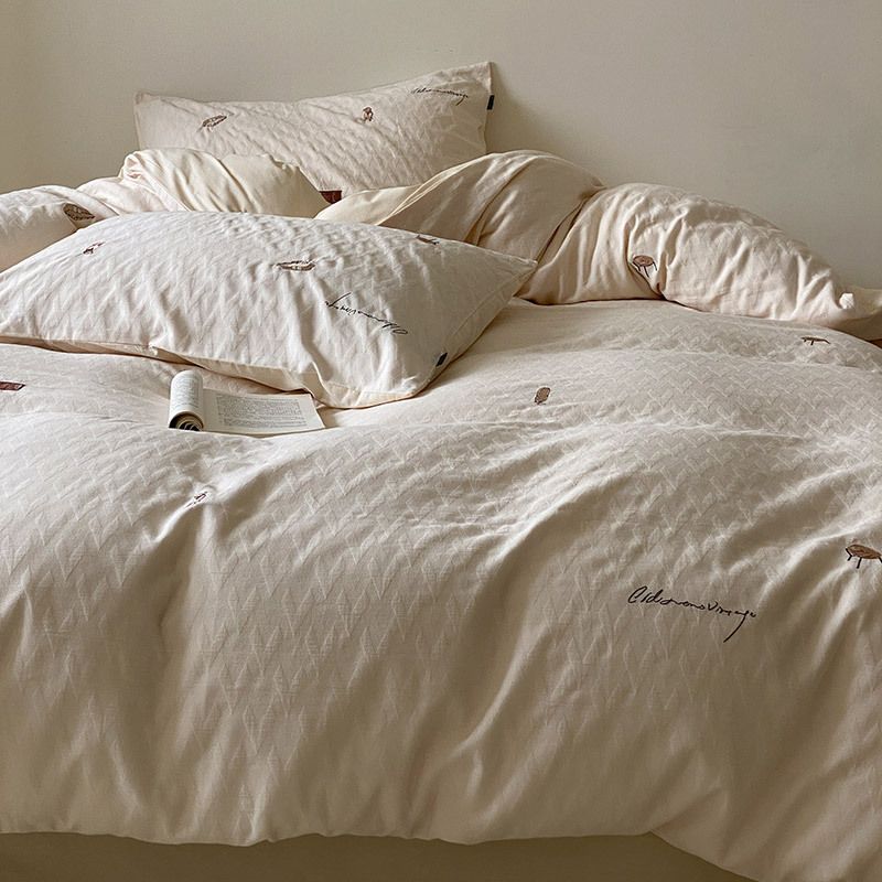 High-end Air All-cotton Four-piece Set Design Simple Embroidery Soft Pure Cotton Duvet Cover Bedding 1.8m_maomaolike.com