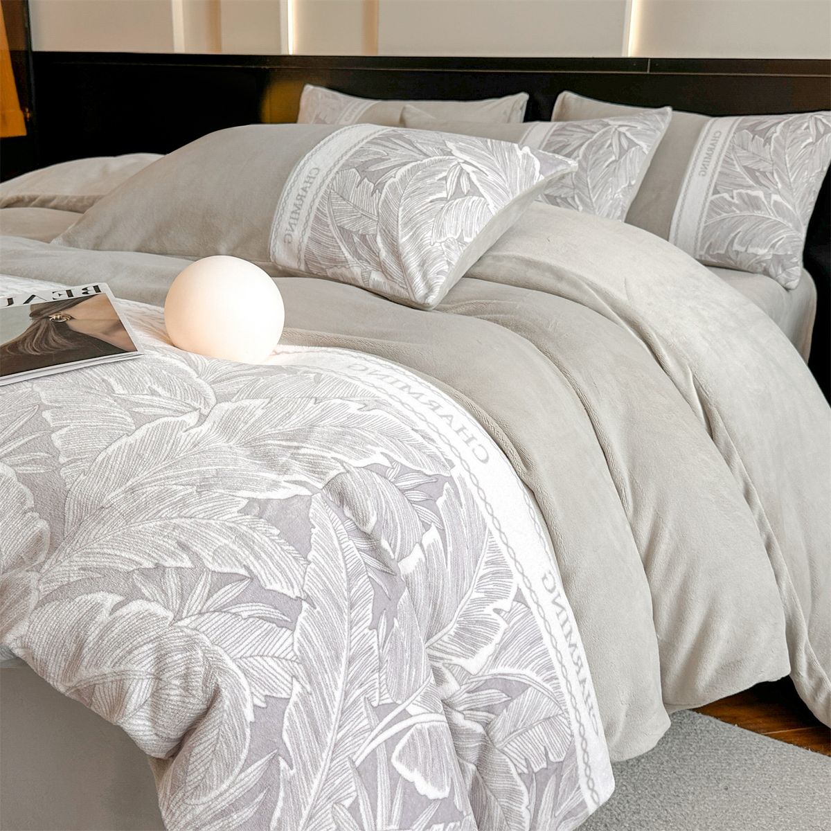 Bedding Milk Crystal Velvet Student Dormitory Winter Fleece Quilt Cover Three-Piece Set Wholesale_maomaolike.com