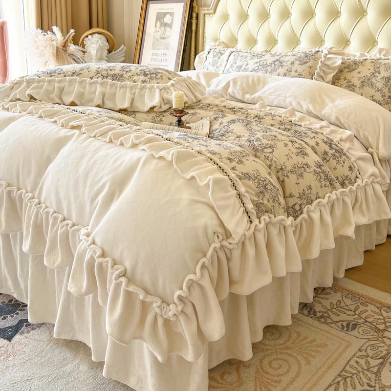 Nordic French Boho French-style Vintage Winter Thickened Milk Four-piece Set, Princess-style Double-sided Plush Lace_maomaolike.com