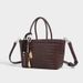 High-end Handheld Woven For Women 2026 New Trendy Fashion Versatile Commuting Shoulder Crossbody Bag_maomaolike.com