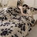 Class A Three-Dimensional Carved Milk Velvet Autumn Winter, Suitable For Naps, Office Air Conditioning, Sofa, Small Quilt, Shawl,_maomaolike.com