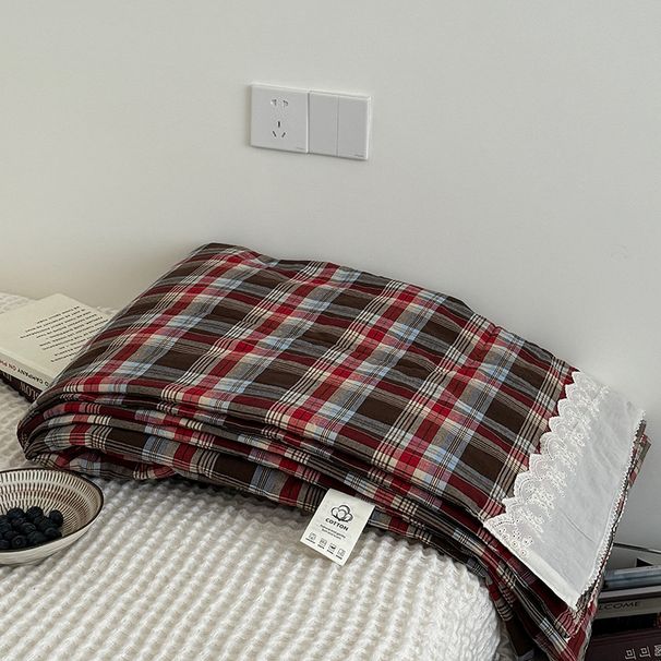 Wholesale Korean Style Yarn-Dyed Washed Cotton Hollow Lace Summer Cool Machine Washable Air Conditioning Simple Grid Thin Quilt_maomaolike.com