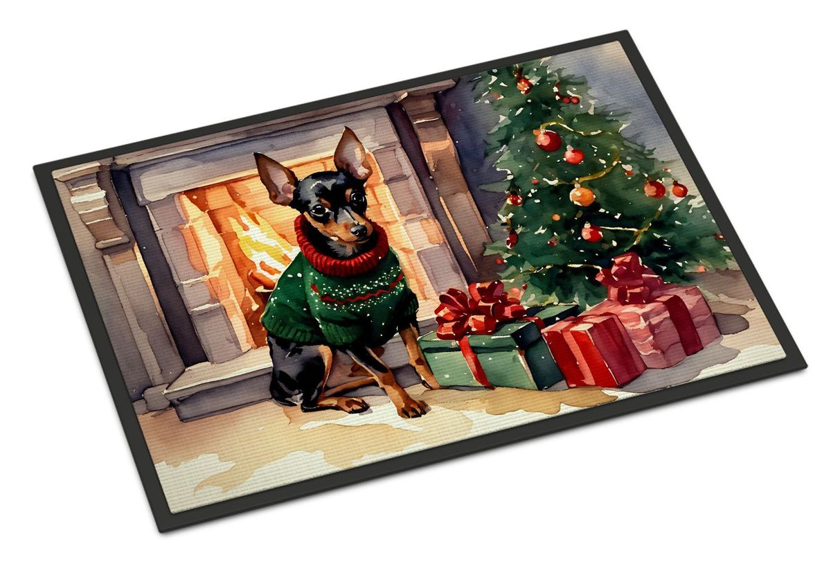 Miniature Pinscher Cozy Christmas Doormat Front Door Mat Indoor Outdoor Rugs For Entryway, Non Slip Washable Low Pile, 24H X 36W_maomaolike.com