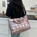 Trendy And Lightweight Fitness Commuter Handbag, Down Jacket Large-capacity Short-trip Travel Bag, Single-shoulder Yoga Bag_maomaolike.com